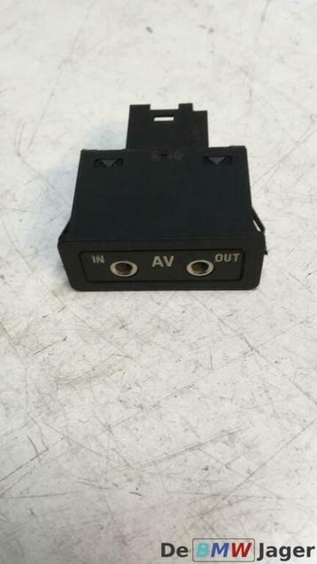 AV stekker BMW 5 7 serie E38 E60 E61 X5 E53 61318368346 beschikbaar voor biedingen