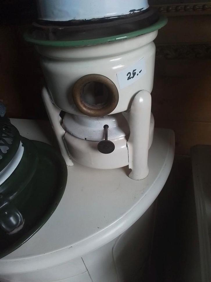 Petroleumstellen met glaasje, bovenrek en lont, Antiek en Kunst, Antiek | Woonaccessoires, Ophalen of Verzenden