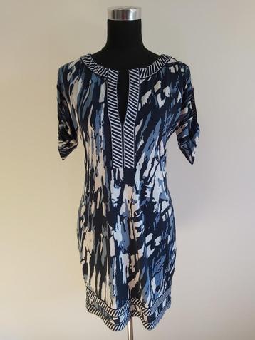 J187 - Sjieke BCBG Max Azria jurk maat S (1) beschikbaar voor biedingen