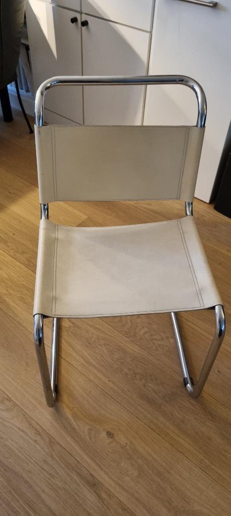 Keurige wit lederen eetkamer buisstoel, type Gispen 101, Huis en Inrichting, Stoelen, Zo goed als nieuw, Eén, Leer, Metaal, Wit