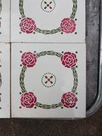 35 antieke tegels wit met roze/groene afbeelding 15.2x15.2cm, Antiek en Kunst, Ophalen