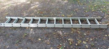 Uitschuifbare ladder - Gebruikt beschikbaar voor biedingen