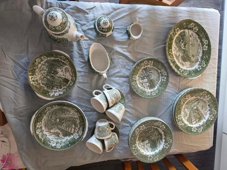 Royal Tudor Ware Servies 28-delig - Vintage 1828, Antiek en Kunst, Antiek | Servies compleet, Ophalen of Verzenden