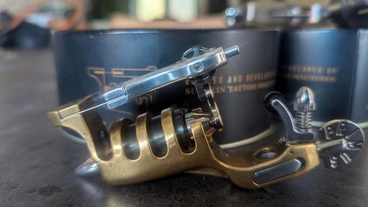 Sunskin Primus Hybride rotary tattoo machines, Hobby en Vrije tijd, Tekenen, Gebruikt, Overige typen, Ophalen of Verzenden