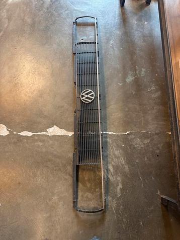 VW Grille Chroom Rechthoekige Lampen - 321853653D Passat b1 beschikbaar voor biedingen
