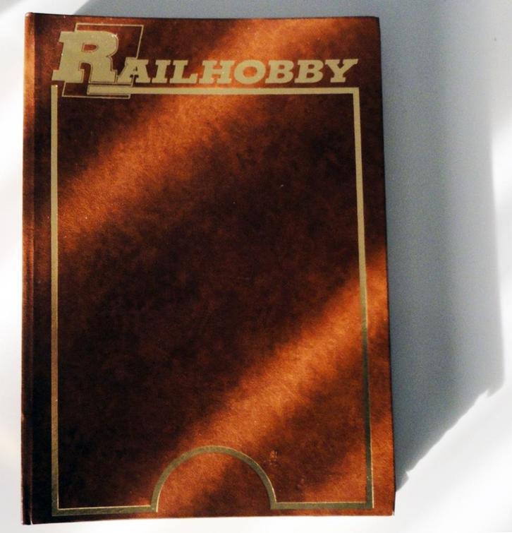 Railhobby 1996 in luxe map, Hobby en Vrije tijd, Modeltreinen | H0, Zo goed als nieuw, Boek, Tijdschrift of Catalogus, Gelijkstroom of Wisselstroom