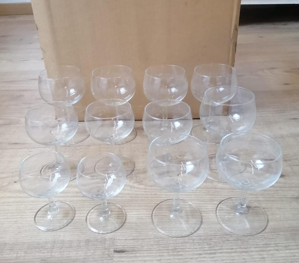 Set van 23 vintage glazen, Huis en Inrichting, Glas of Glazen, Ophalen of Verzenden, Overige stijlen, Glas