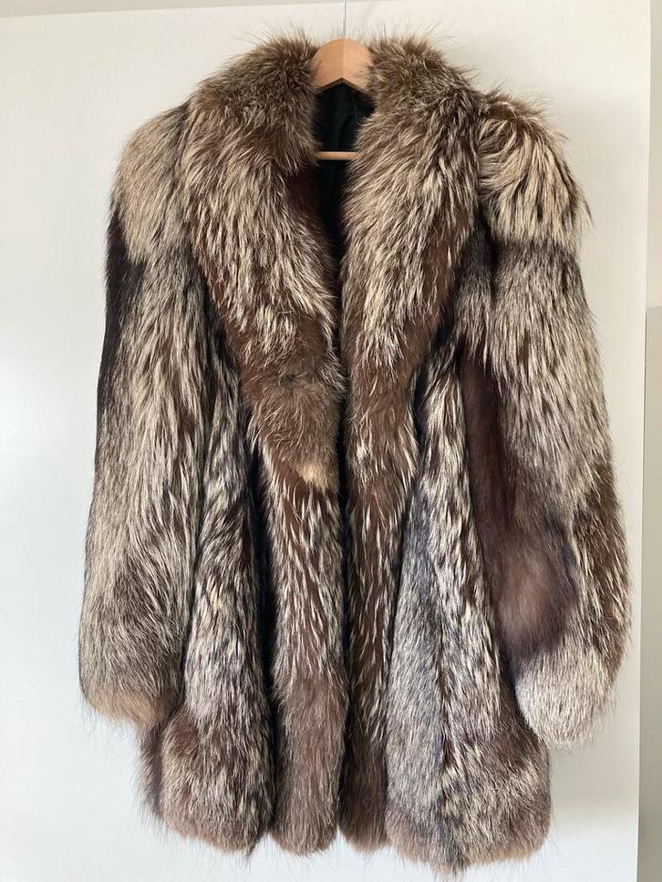 Bontjas van zilvervos L/XL, Kleding | Dames, Jassen | Winter, Gedragen, Maat 46/48 (XL) of groter, Zwart, Ophalen of Verzenden