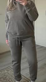 Lumiere khaki kleurige trainingspak joggers en hoodie, Ophalen of Verzenden, Zo goed als nieuw, Lumiere, Maat 34 (XS) of kleiner