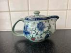 Theepot met Bloemmotief, Huis en Inrichting, Keuken | Servies, Keramiek, Overige typen, Nieuw, Ophalen of Verzenden