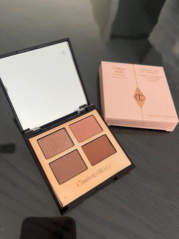 Charlotte Tilbury oogschaduw 'pillow talk' beschikbaar voor biedingen