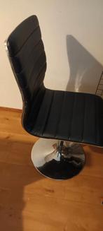 Mooie draaistoel, Huis en Inrichting, Fauteuils, Ophalen, Minder dan 75 cm, 50 tot 75 cm
