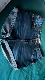 Korte jeans maat 38, Kleding | Dames, Spijkerbroeken en Jeans, Blauw, W30 - W32 (confectie 38/40), Ophalen of Verzenden, Zo goed als nieuw