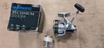 Shimano Technium 2500 FA met reserve spoel, Ophalen of Verzenden, Gebruikt, Molen