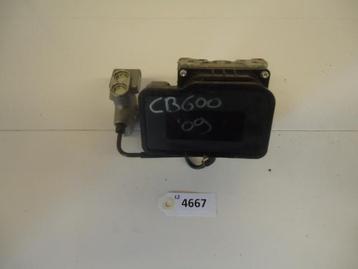 CB600F 2007 - 2009 Honda Elektrische component D1-14319 beschikbaar voor biedingen