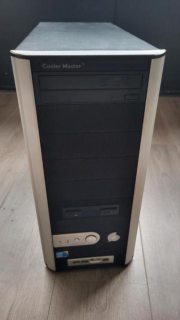 Computerbehuizing. Midi tower.  beschikbaar voor biedingen