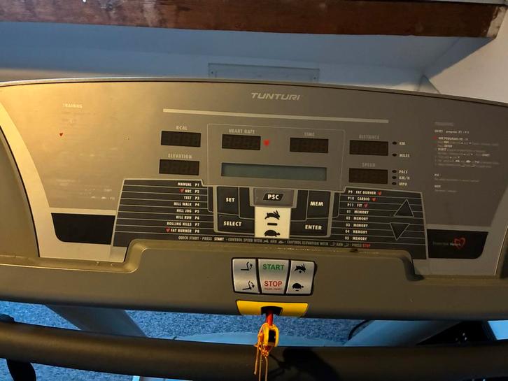 Tunturi T60 performance Loopband - Goede Conditie, Sport en Fitness, Fitnessapparatuur, Gebruikt, Loopband, Benen, Metaal, Ophalen