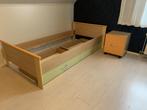 Bed (90 x 200)met nachtkastje. Kwaliteit Vroomshoop meubelen, Ophalen, 85 tot 100 cm, Zo goed als nieuw, Matras