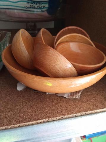 Houten Schalen Set beschikbaar voor biedingen