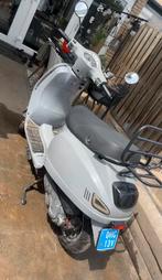 Agm scooter grijs - Goedlopend, Gebruikt, Overige modellen, Verzenden, Benzine