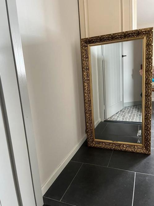 Grote stevige spiegel, Huis en Inrichting, Woonaccessoires | Spiegels, Zo goed als nieuw, 50 tot 75 cm, 100 tot 150 cm, Rechthoekig