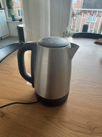 waterkoker beschikbaar voor biedingen