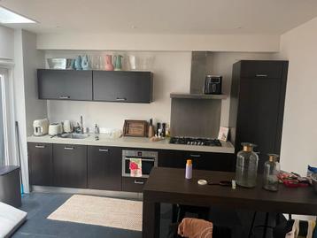 Complete Tulp-keuken met Boretti fornuis Alleen dit weekend! beschikbaar voor biedingen
