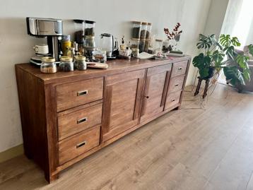 Solid wood cabinet / TV stand beschikbaar voor biedingen