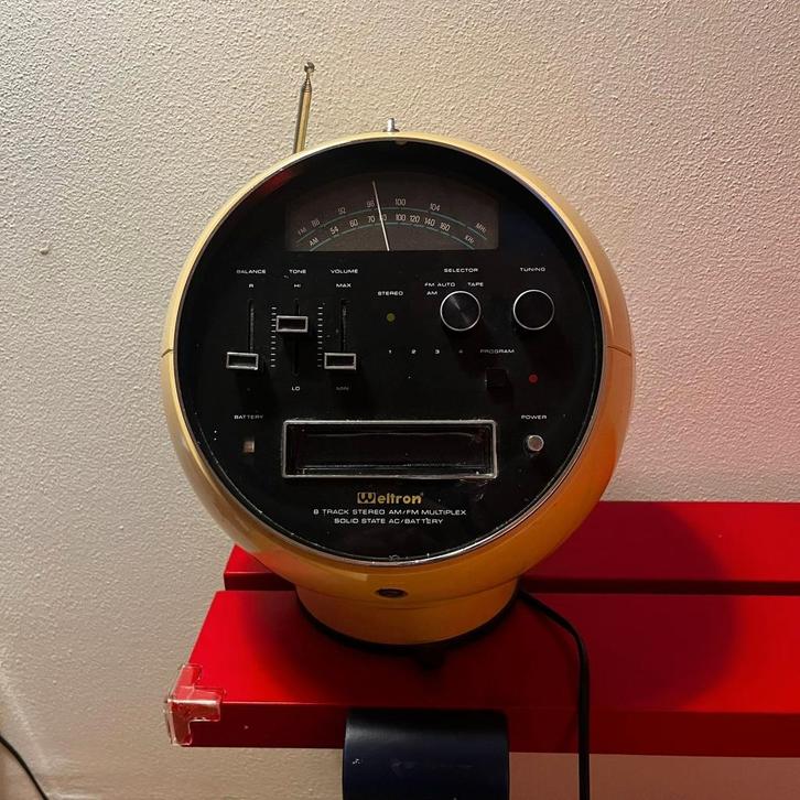 Vintage 1970's Weltron 8 Track Radio, Audio, Tv en Foto, Radio's, Gebruikt, Radio, Ophalen