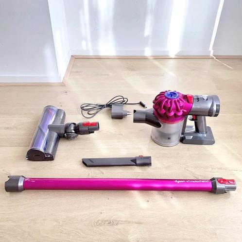 Dyson V7 Vacuum Cleaner, Witgoed en Apparatuur, Stofzuigers, Gebruikt, Stofzuiger, Minder dan 1200 watt, Reservoir, Ophalen