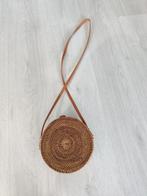 bali rattan tas 18 diameter, Sieraden, Tassen en Uiterlijk, Ophalen, Zo goed als nieuw, Handtas