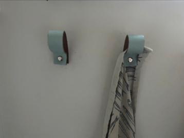 Handles and More Leren Magneetlus – Set van 2 beschikbaar voor biedingen