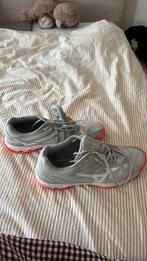 Mizuno wave hurricane 3, Ophalen of Verzenden, Gebruikt, Schoenen