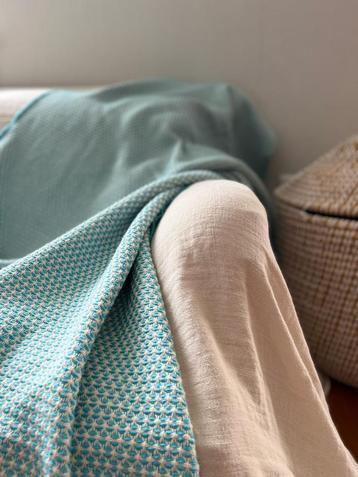 Prachtige turquoise deken plaid sprei 220 x 170 cm XLformaat beschikbaar voor biedingen