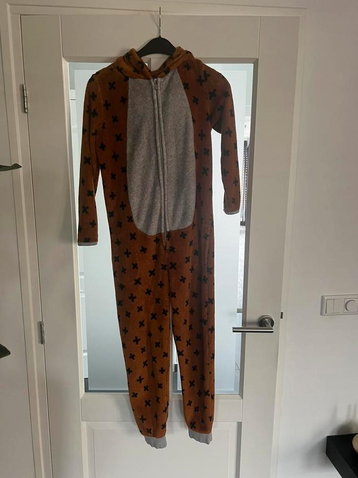 Onesie bever hema maat 134 / 140 nette staat pyama huispak, Kinderen en Baby's, Kinderkleding | Maat 134, Gebruikt, Jongen of Meisje
