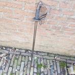 Antieke sabel met bewerkt gevest, Ophalen of Verzenden