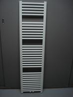 Badkamer radiator 176 cm hoog x 50 cm breed wit midden onder, Nieuw, Verzenden