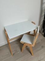 Petite Amelie peuterbureau, Kinderen en Baby's, Kinderkamer | Tafels en Stoelen, Ophalen of Verzenden, Gebruikt, Tafel(s) en Stoel(en)