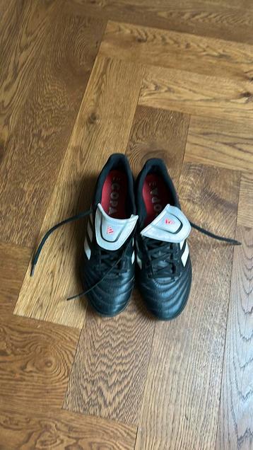 Adidas buitensport schoenen MT 42 beschikbaar voor biedingen