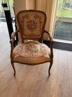 Geborduurd oud stoeltje, Antiek en Kunst, Antiek | Meubels | Stoelen en Banken, Ophalen