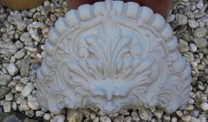 'GIETIJZEREN LEEUWENKOP, DEKSEL VAN EEN BRANDSTOFBAK ,?, Antiek en Kunst, Antiek | Overige Antiek, Ophalen