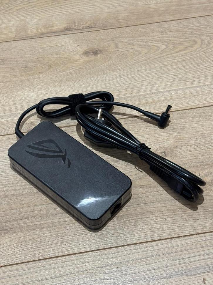 ASUS ADP-150CH B Oplader, Computers en Software, Laptop-opladers, Nieuw, Ophalen of Verzenden