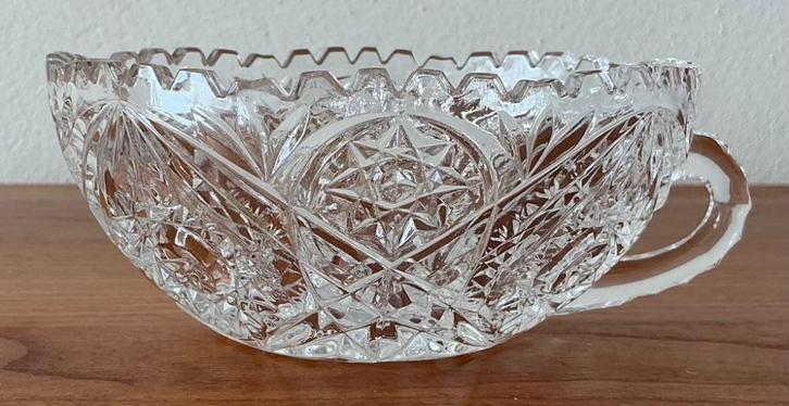 Kristallen schaaltje met oor. Ongeschonden, Antiek en Kunst, Antiek | Glas en Kristal, Ophalen of Verzenden