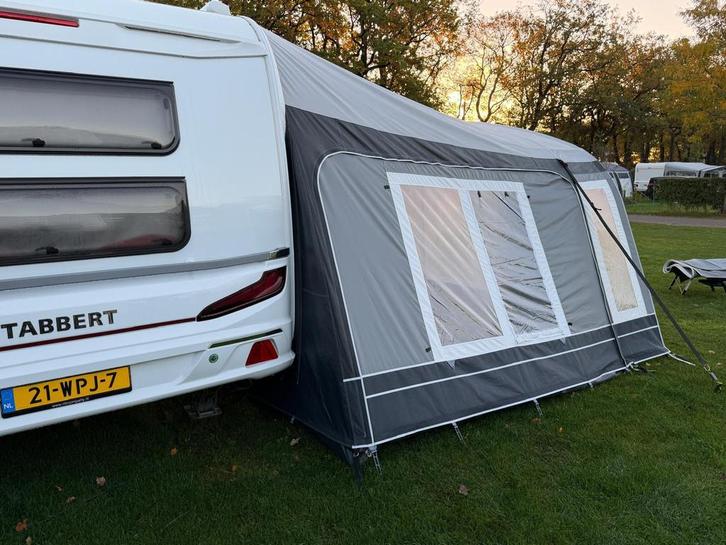 Tabbert W27 Vivaldi 560 EMK Tabbert Vivaldi 560 EMK stapelbe, Caravans en Kamperen, Caravans, Bedrijf, 1500 - 2000 kg, Tabbert