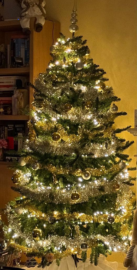 Kunst kerstboom met standaard, nu afhalen, Diversen, Kerst, Gebruikt, Ophalen