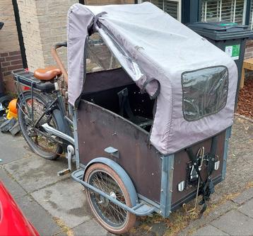 Elektrische bakfiets opknapper (accu en oplader zijn goed) beschikbaar voor biedingen