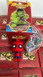 Marvel sleutelhanger 24 x voor traktatie, Ophalen of Verzenden, Nieuw