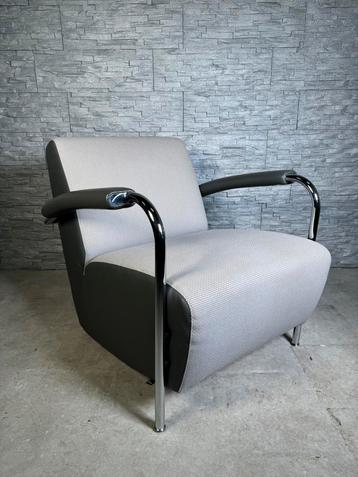 Leolux Scylla design fauteuil. Zo goed als Nieuw!  beschikbaar voor biedingen