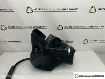 Luchtfilterhuis origineel BMW 1-serie 7797467 beschikbaar voor biedingen