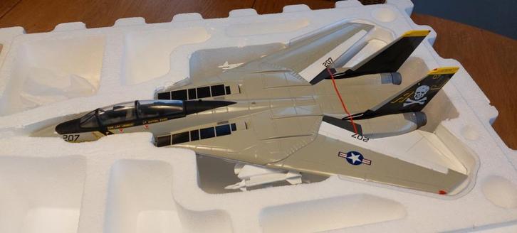 Franklin Mint Armour Grummann F-14 TOMCAT ref B11B233, Verzamelen, Luchtvaart en Vliegtuigspotten, Zo goed als nieuw, Schaalmodel